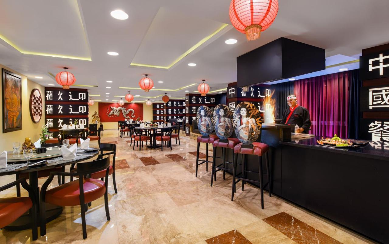Tolip El Forsan Hotel Ismailia Exteriör bild The interior of the restaurant